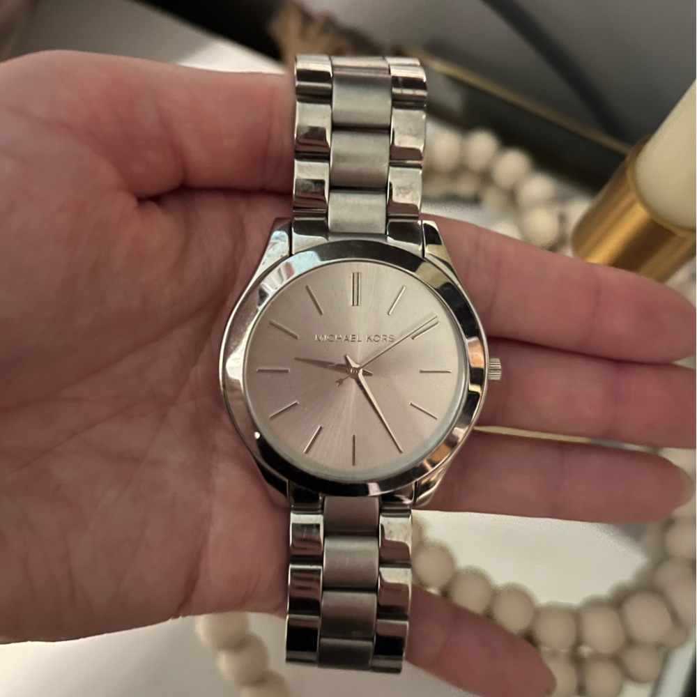 MK watch